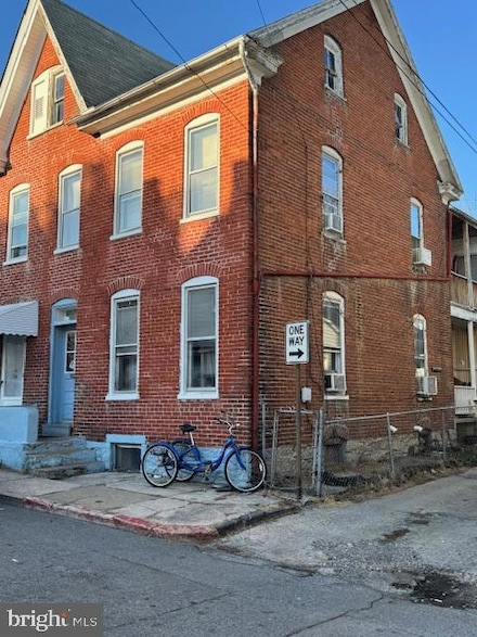 112 Elm St, Hagerstown, MD 21740