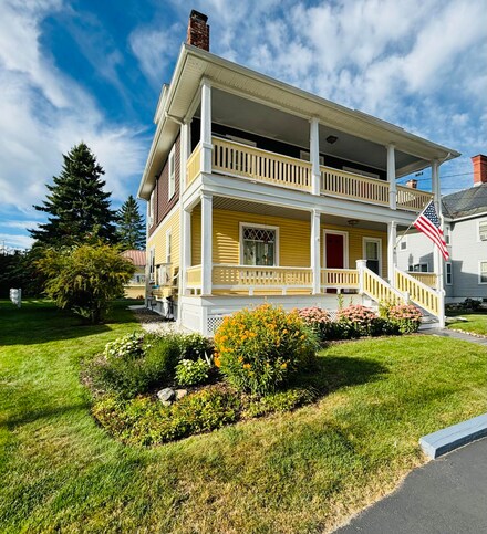 149 Middle St, Old Town, ME 04468
