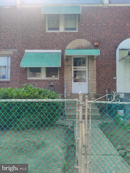 5843 Sylvester St, Philadelphia, PA 19149
