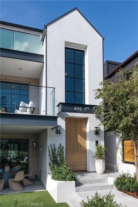 405 7th St, Manhattan Beach, CA 90266