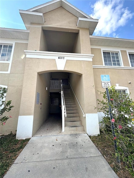 6017 Portsdale Place Unit 202, Riverview, FL 33578