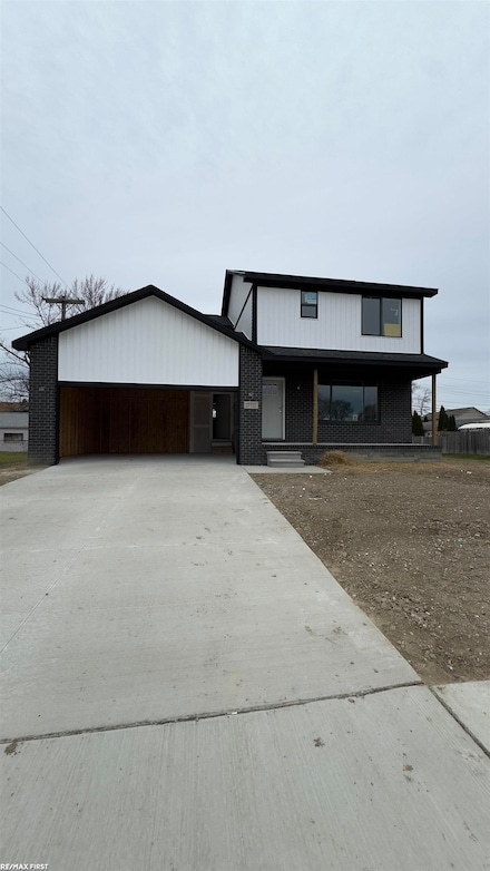 17751 Pasadena St, Roseville, MI 48066