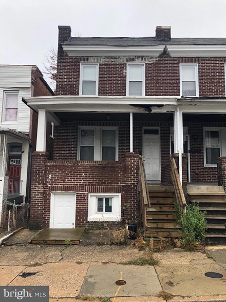 621 Cator Ave, Baltimore, MD 21218