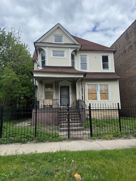 7051 S Princeton Ave, Chicago, IL 60621