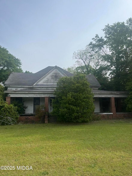 8335 Eisenhower Pkwy, Lizella, GA 31052
