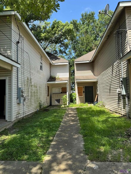 1126 Napoleon St, Baton Rouge, LA 70802