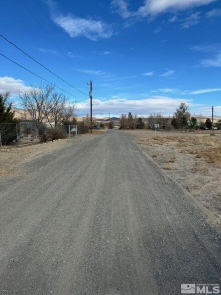 8860 Tahoe Ave, Stagecoach, NV 89429