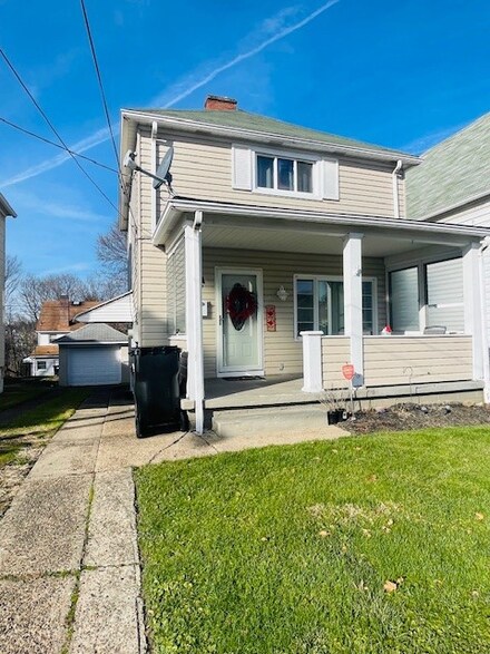 1704 Davidson St, Aliquippa, PA 15001