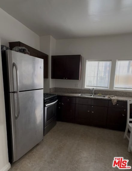 3119 Van Buren Place, Los Angeles, CA 90007