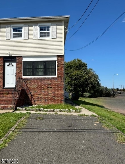 37 Irving St, Carteret, NJ 07008