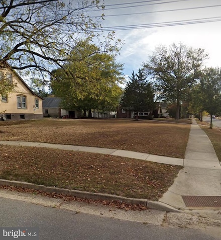 421 S 2nd St, Vineland, NJ 08360