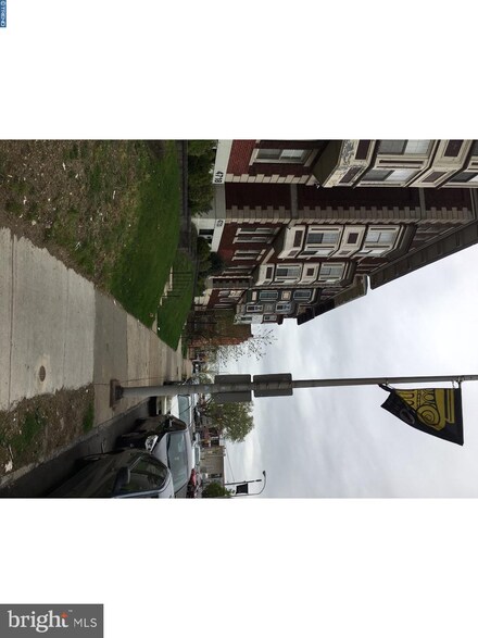4716 Chestnut St, Philadelphia, PA 19139