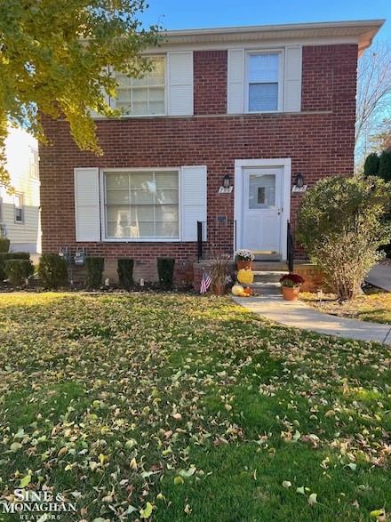 358 Rivard Blvd Unit Kercheval, Grosse Pointe, MI 48230