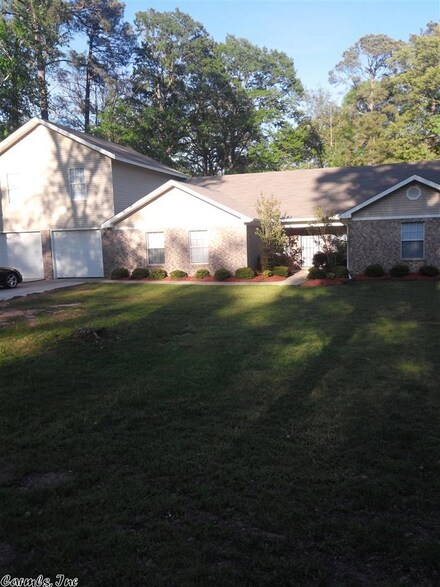3117 Stephanie Dr, Little Rock, AR 72206