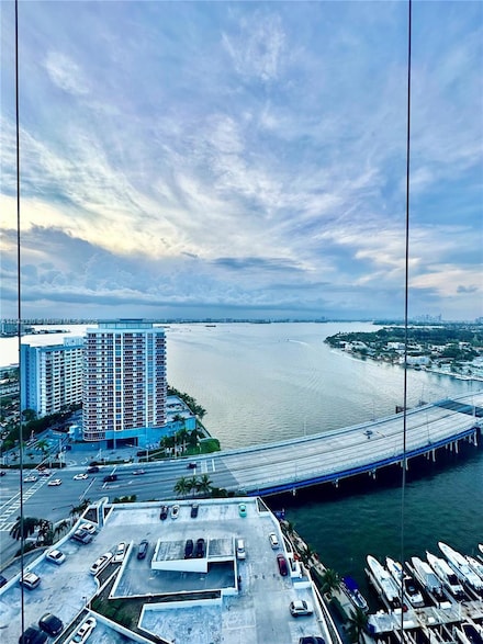 7601 E Treasure Dr Unit PH217, North Bay Village, FL 33141