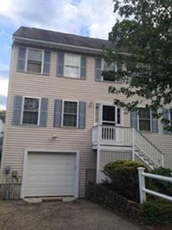 43 Taylor St, Haverhill, MA 01832