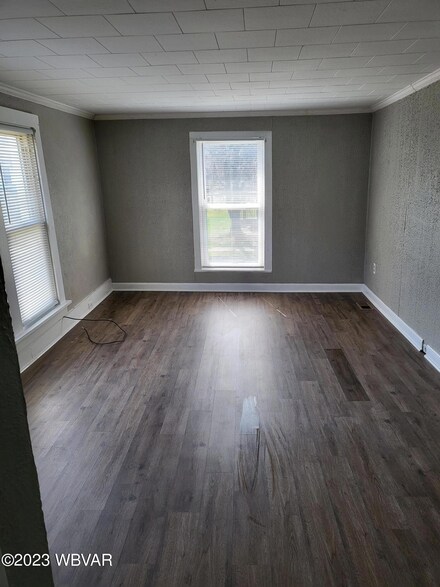 629 E Main St, Lock Haven, PA 17745