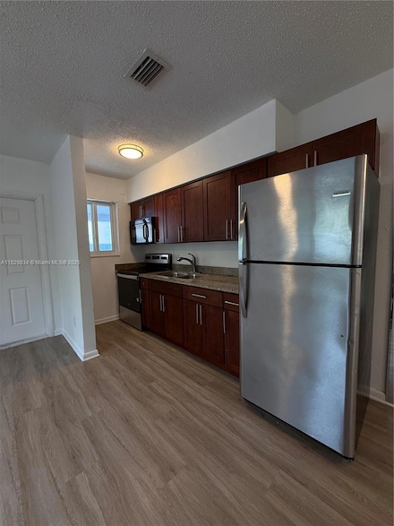 5515 NW 6th Place Unit 4, Miami, FL 33127