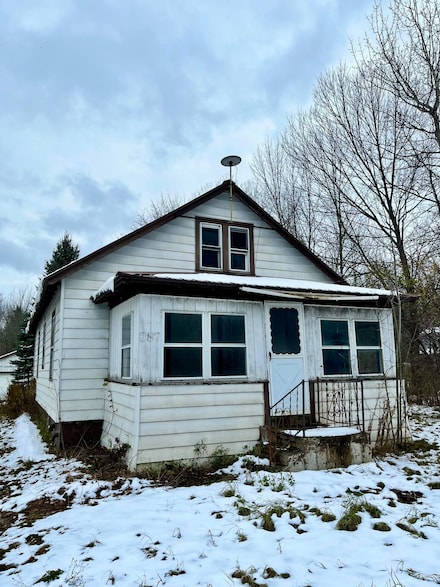 887 New York 374, Cadyville, NY 12918