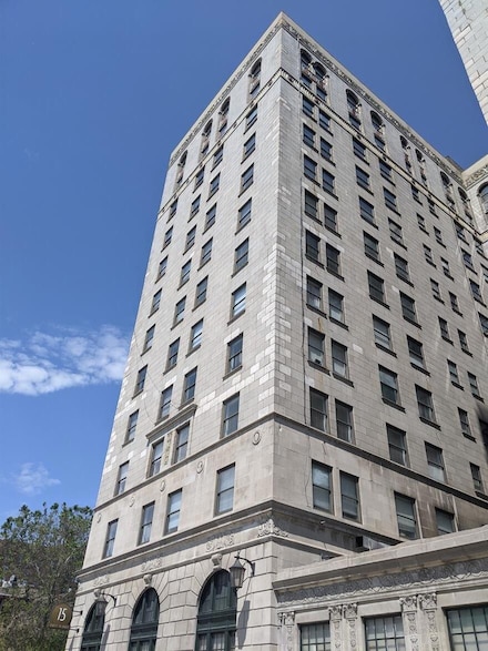 15 E Kirby St Unit 918, Detroit, MI 48202