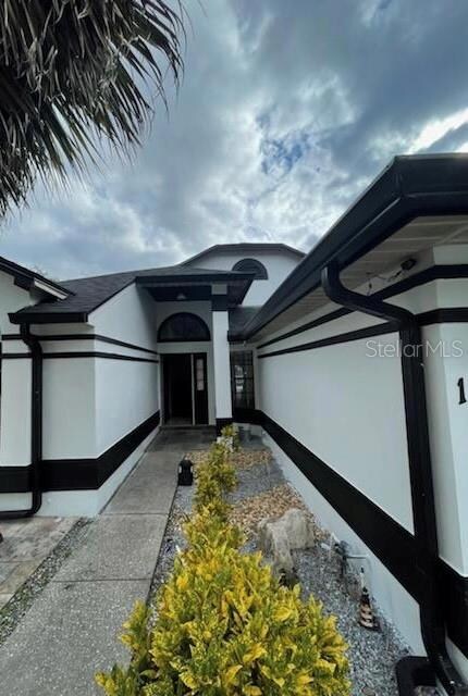 1516 Weaver Dr, Lutz, FL 33559