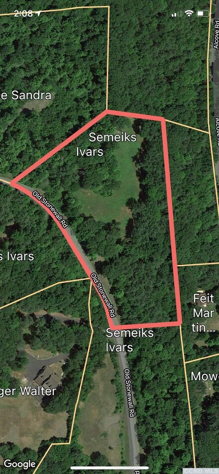 56 Old Stonewall Rd, Hannacroix, NY 12087
