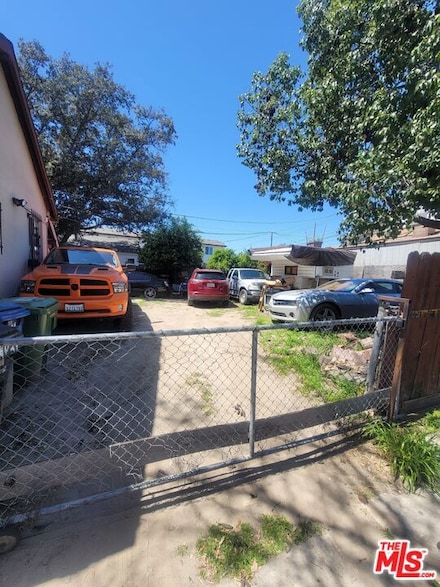 8019 Towne Ave, Los Angeles, CA 90003