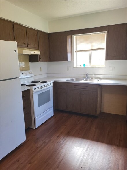 329 E Christine Dr Unit 1, Decatur, IL 62526