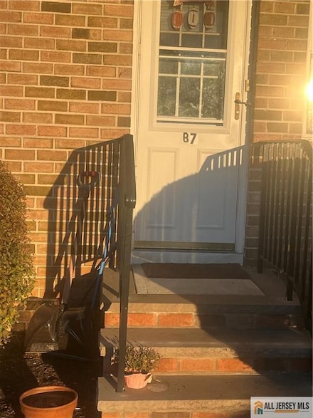 363 Cranbury Rd Unit B7, East Brunswick, NJ 08816