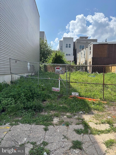 2124 N Marshall St, Philadelphia, PA 19122