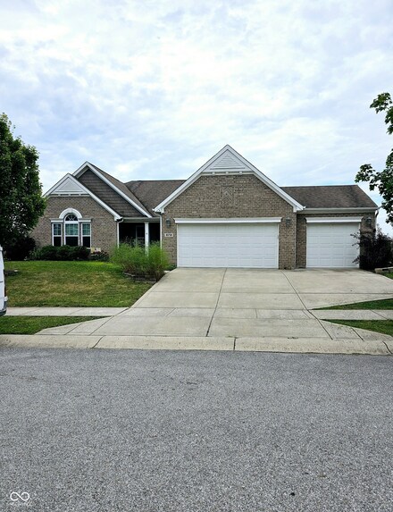 8731 Blue Marlin Dr, Indianapolis, IN 46239