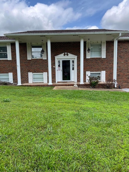 9121 Potomac Dr, Chattanooga, TN 37421