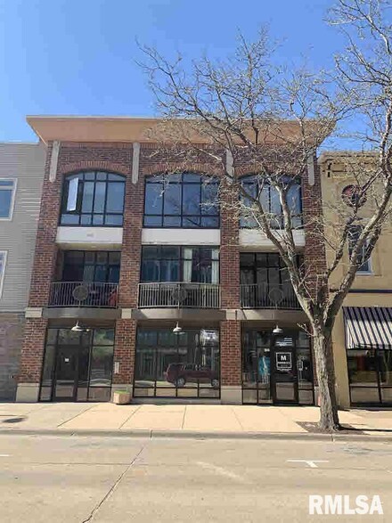 1605 2nd Ave, Rock Island, IL 61201