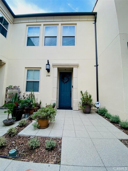 2145 Atlantic Ave, Long Beach, CA 90806