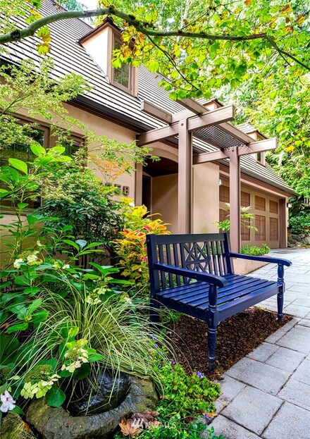 4358 E Mercer Way, Mercer Island, WA 98040