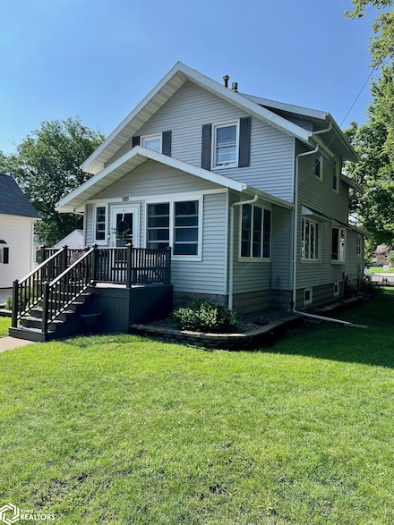 202 2nd Ave NE, Clarion, IA 50525