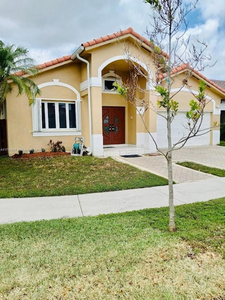 8995 NW 148th St, Hialeah, FL 33018