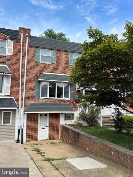 3303 Ancona Rd, Philadelphia, PA 19154