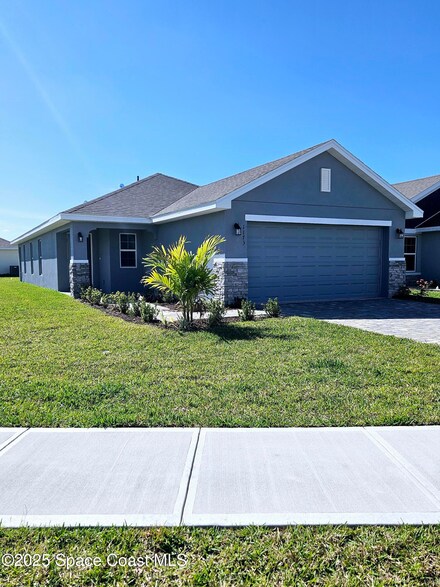 1173 Canfield Cir, Melbourne, FL 32909
