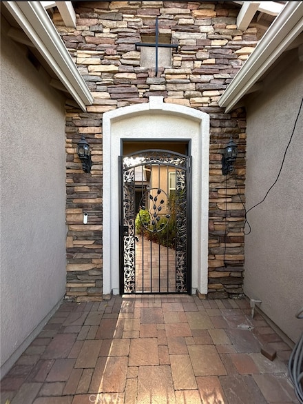 483 Lyle Dr, Hemet, CA 92545
