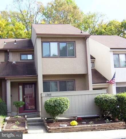 1745 Powder Horn Terrace, Woodbridge, VA 22191