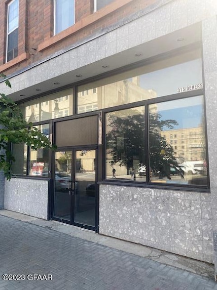 315 Demers Ave, Grand Forks, ND 58201