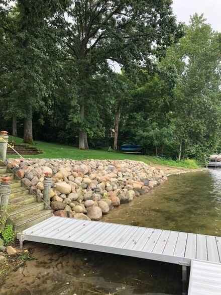 3652 River Rd SE, Clear Lake, MN 55319