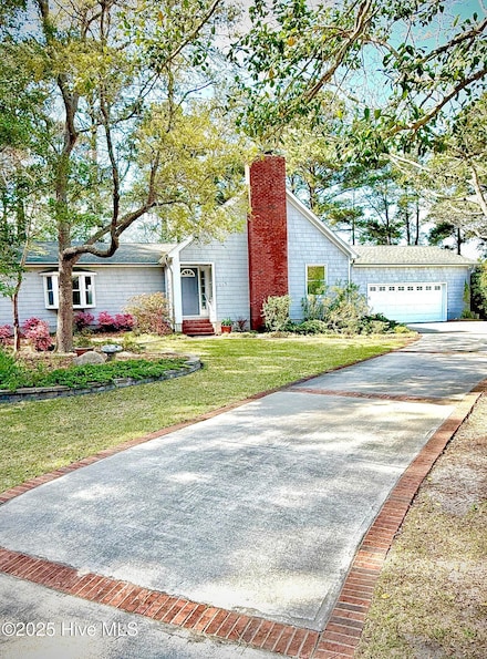 115 Apollo Dr, Cape Carteret, NC 28584