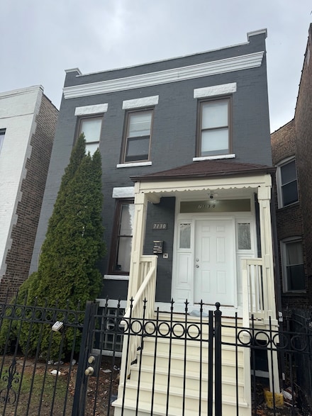 7130 S University Ave, Chicago, IL 60619