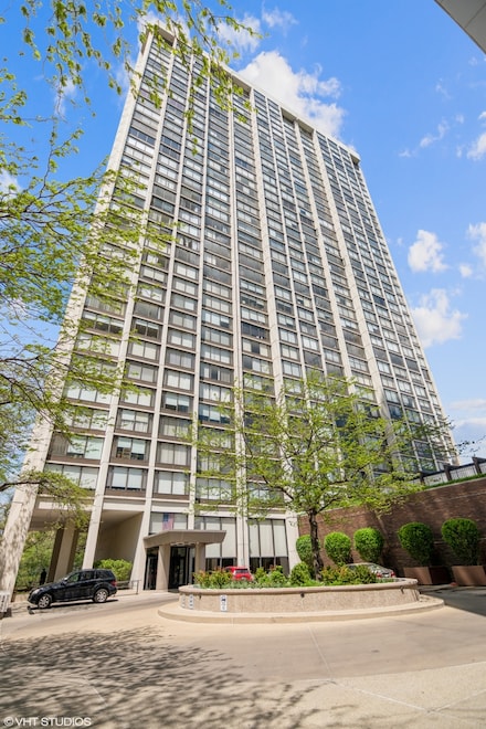 5455 N Sheridan Rd Unit 2403, Chicago, IL 60640