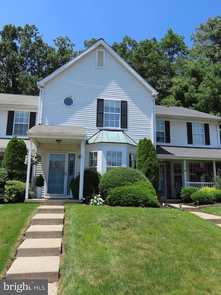16 Fair Oaks Ct, Newtown, PA 18940