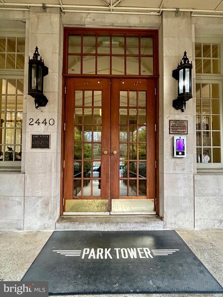 2440 16th St NW Unit 510, Washington, DC 20009