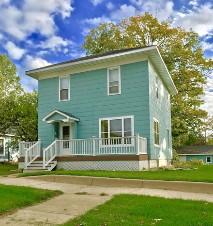 440 S Cass St, Berrien Springs, MI 49103