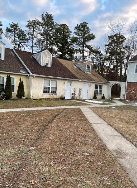 4828 Brecknock Ct, Mays Landing, NJ 08330